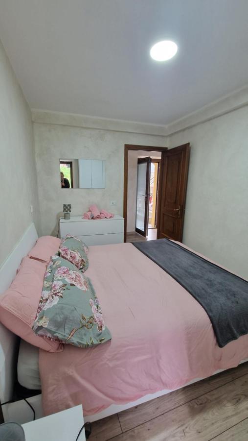 Appartement Casa Bat à Mantello Extérieur photo